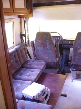 Mercedes - 307