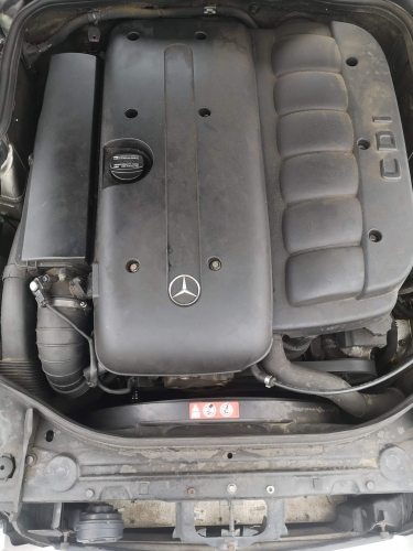 Mercedes - E320